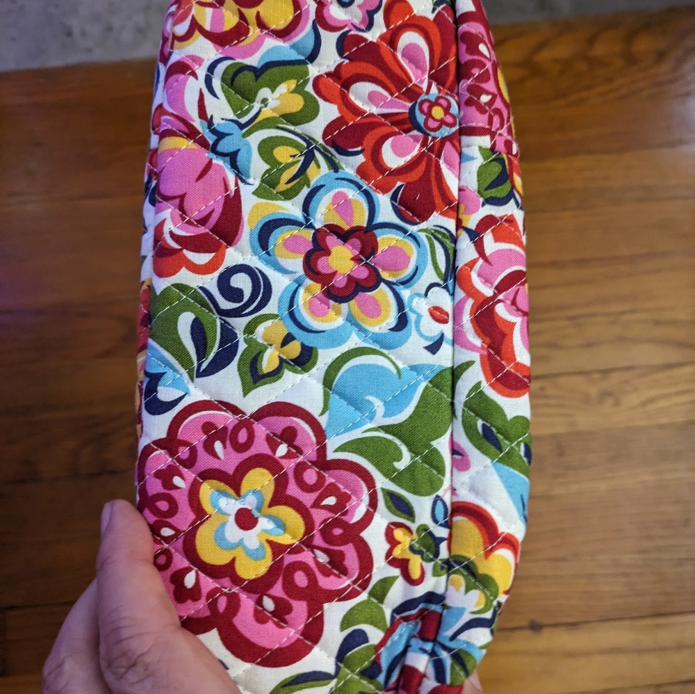 Vera Bradley Hope Garden Satchel retired pattern nice size and bright colors - Picture 5 of 10